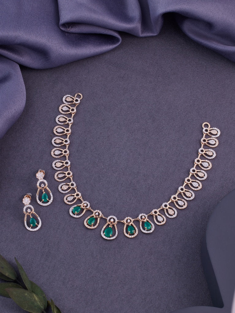 Exquisite Diamond and Emerald Drop Necklace Set