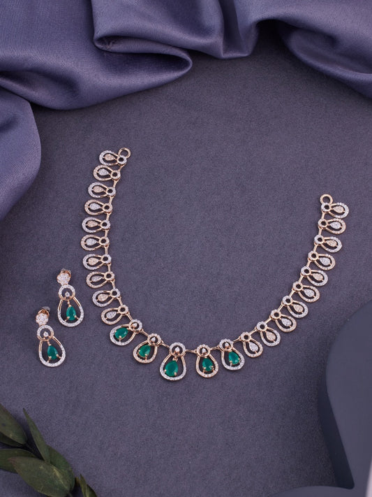 Exquisite Diamond and Emerald Drop Necklace Set